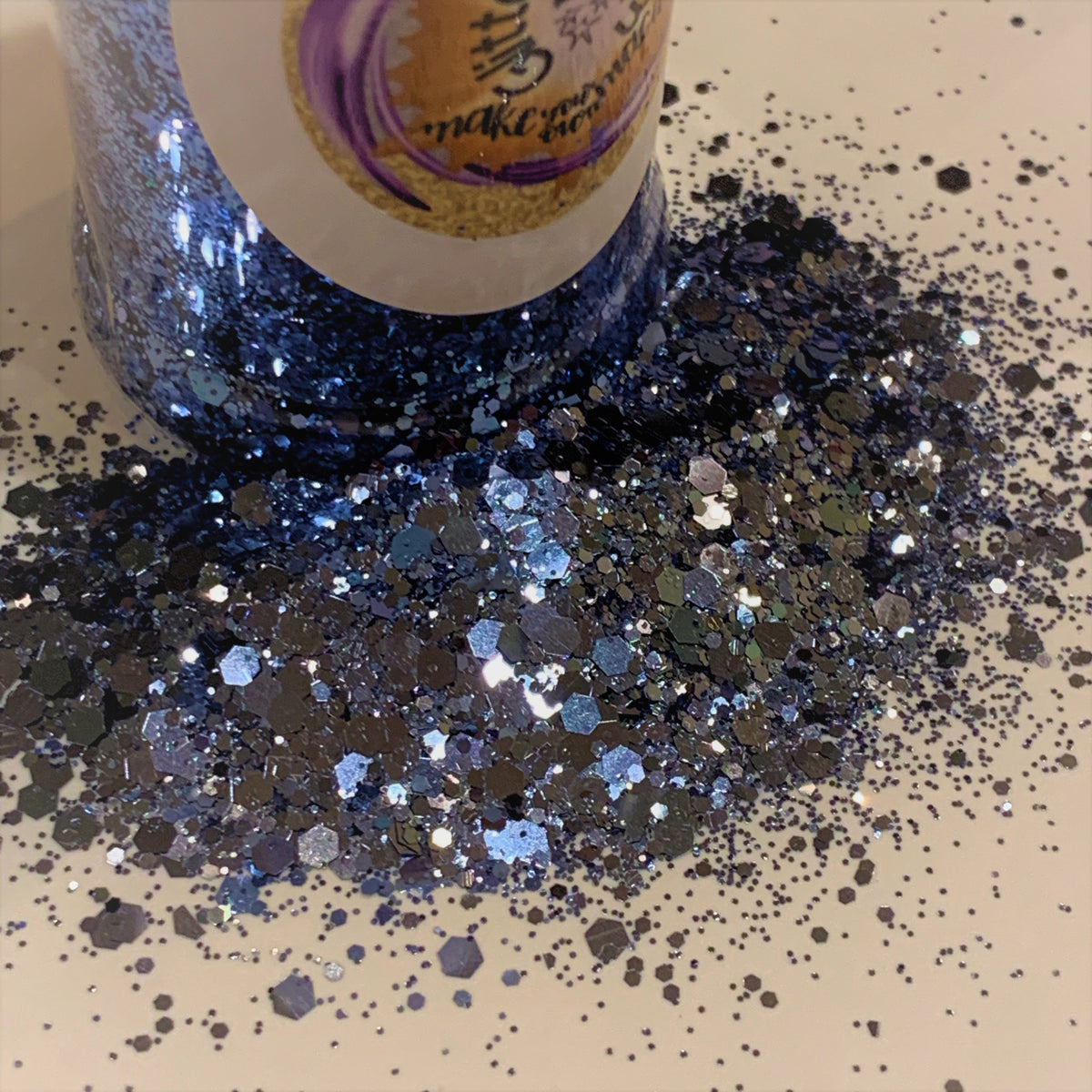 Ceylon Sapphire Chunky Hex Mix Glitter / Beautiful Deep Blue-Gray