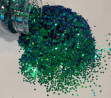 Dragon Sweat Color Shift Glitter / Chunky Dragon Scales Design / Chameleon Green to Blue / 2 oz Shaker Bottle